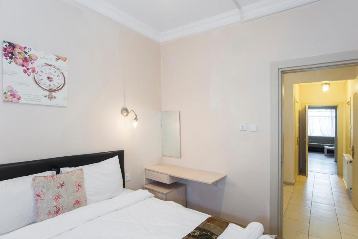 Divan Wooden Bed & Breakfast Istanboel